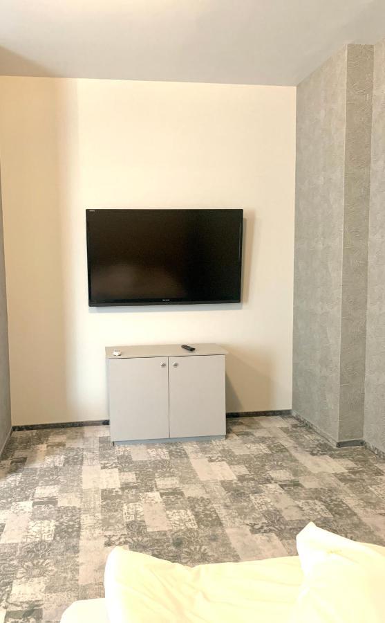 Albert Hotel Ploieşti Eksteriør billede